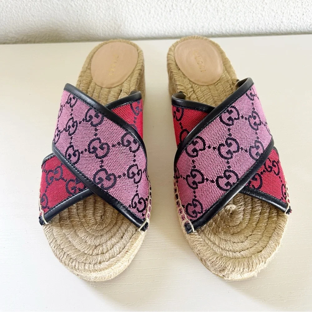 Gucci gg canvas